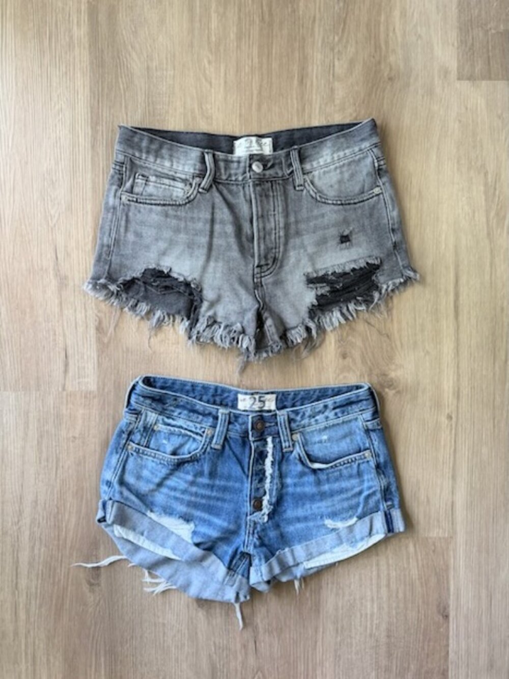 Free People We The Free Shorts Lot 2 Sz 25